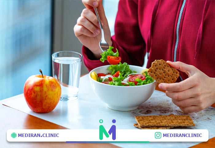 رژیم مناسب برای جلوگیری از جوش بعد از عمل بینی